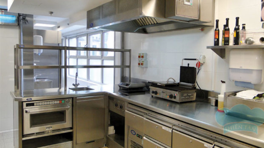 Hướng dẫn cách làm sạch bếp inox công nghiệp